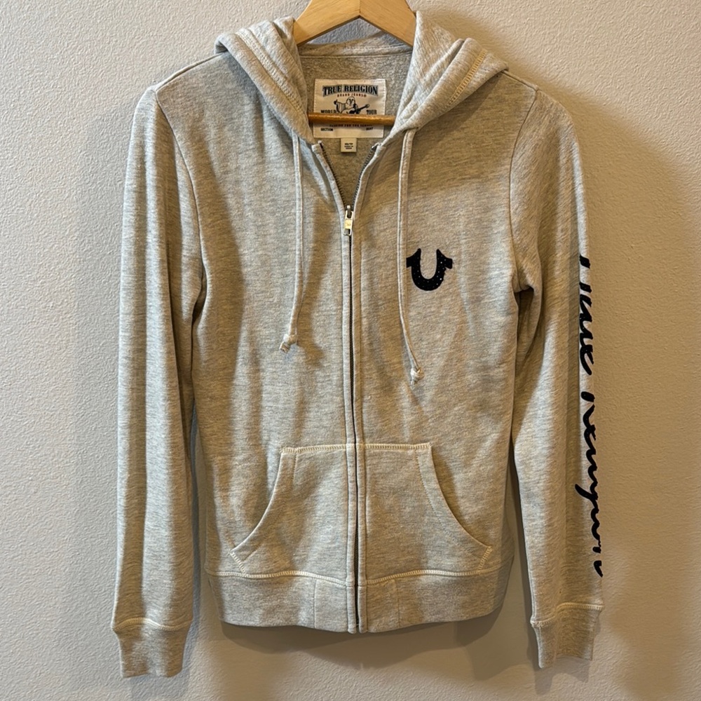 EUC XS True Religion Heather Gray Zip-Up Hoodie!